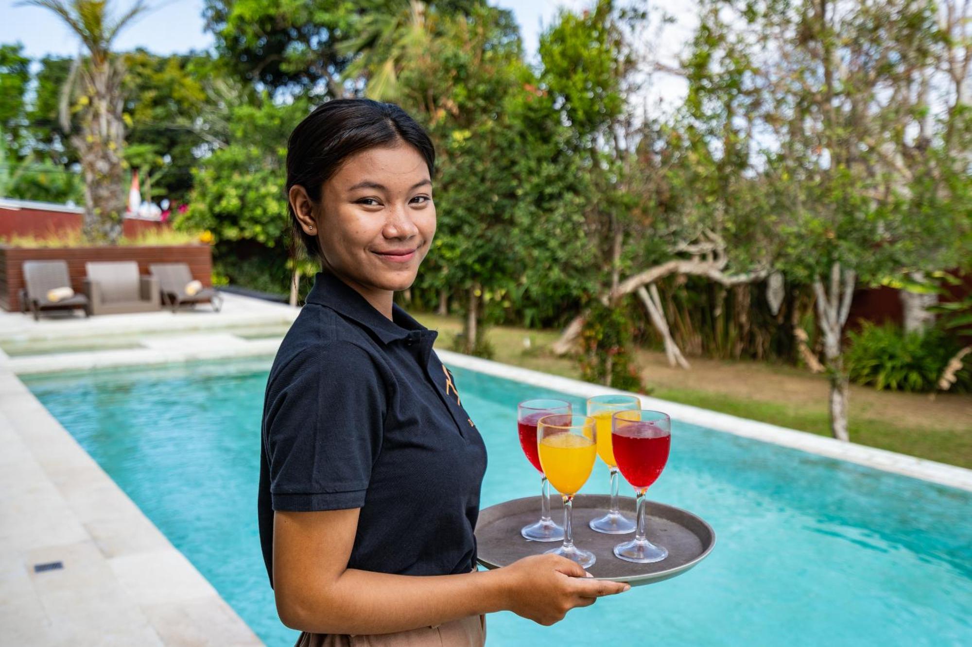 บูทิก วิลลา โดเรแทนธ์ Villa อูงาซัน ห้อง รูปภาพ
