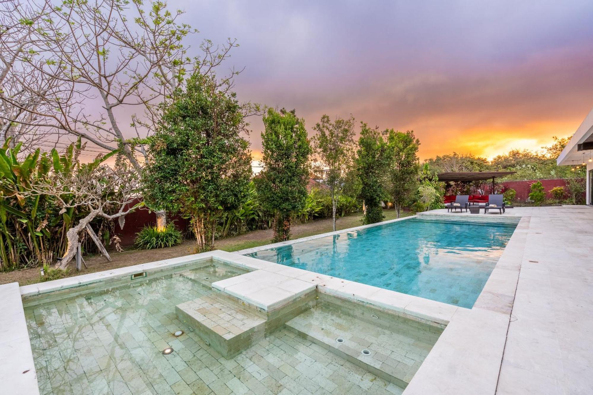 บูทิก วิลลา โดเรแทนธ์ Villa อูงาซัน ภายนอก รูปภาพ