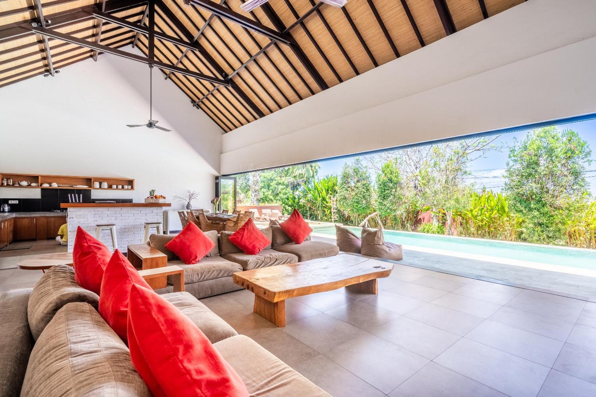 บูทิก วิลลา โดเรแทนธ์ Villa อูงาซัน ภายนอก รูปภาพ