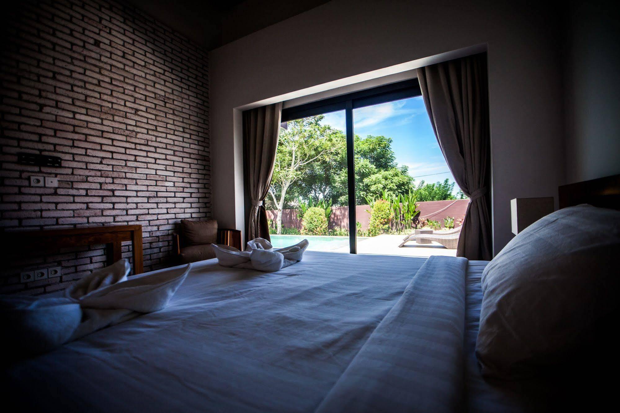 บูทิก วิลลา โดเรแทนธ์ Villa อูงาซัน ภายนอก รูปภาพ